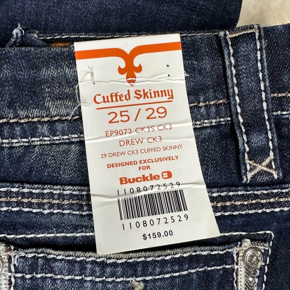 ✨ NWT Rock Revival Cuffed Skinny Jeans Size 25 W 29 L SO CUTE!! ✨ - Picture 3 of 16